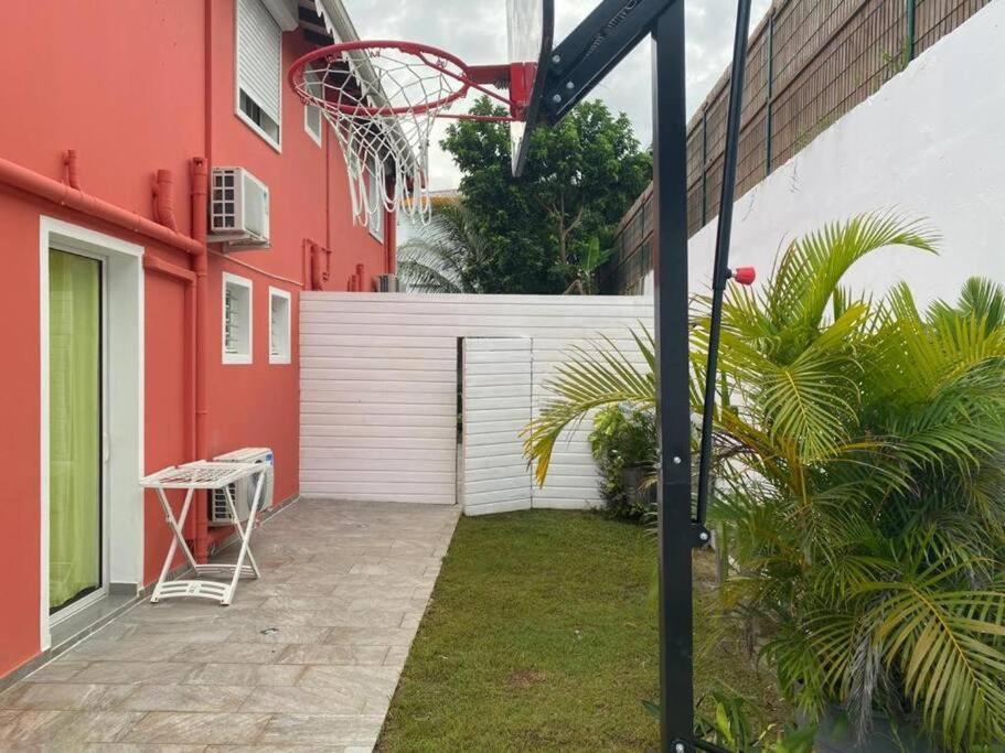 Appartement Le Colibri Voyageur à Sans Pareil Extérieur photo