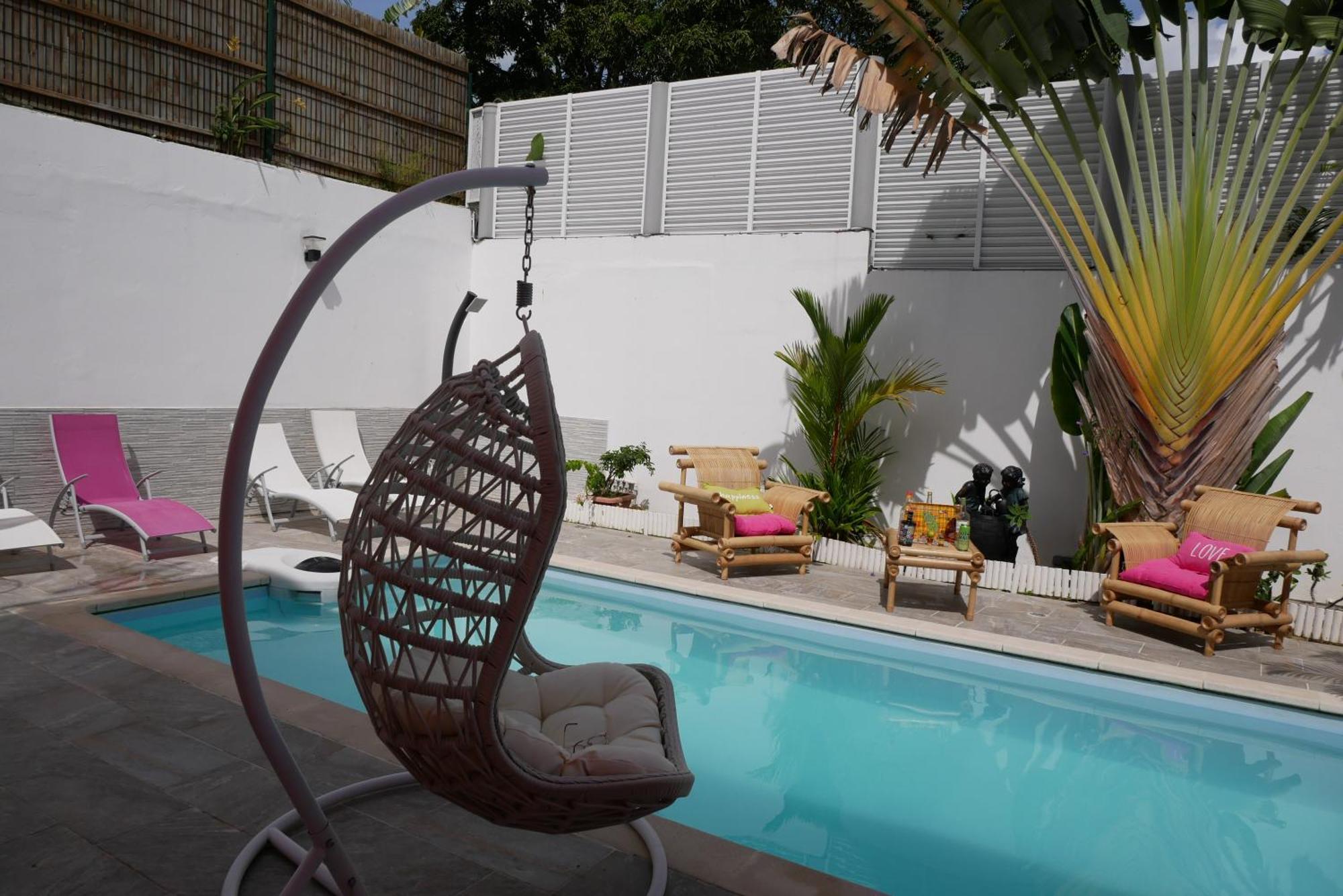 Appartement Le Colibri Voyageur à Sans Pareil Extérieur photo